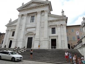 Centro Italia 2021 002 Urbino Cattedrale