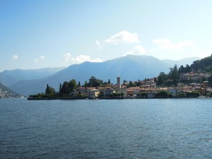 Lago_di_Como_Torno_2012             